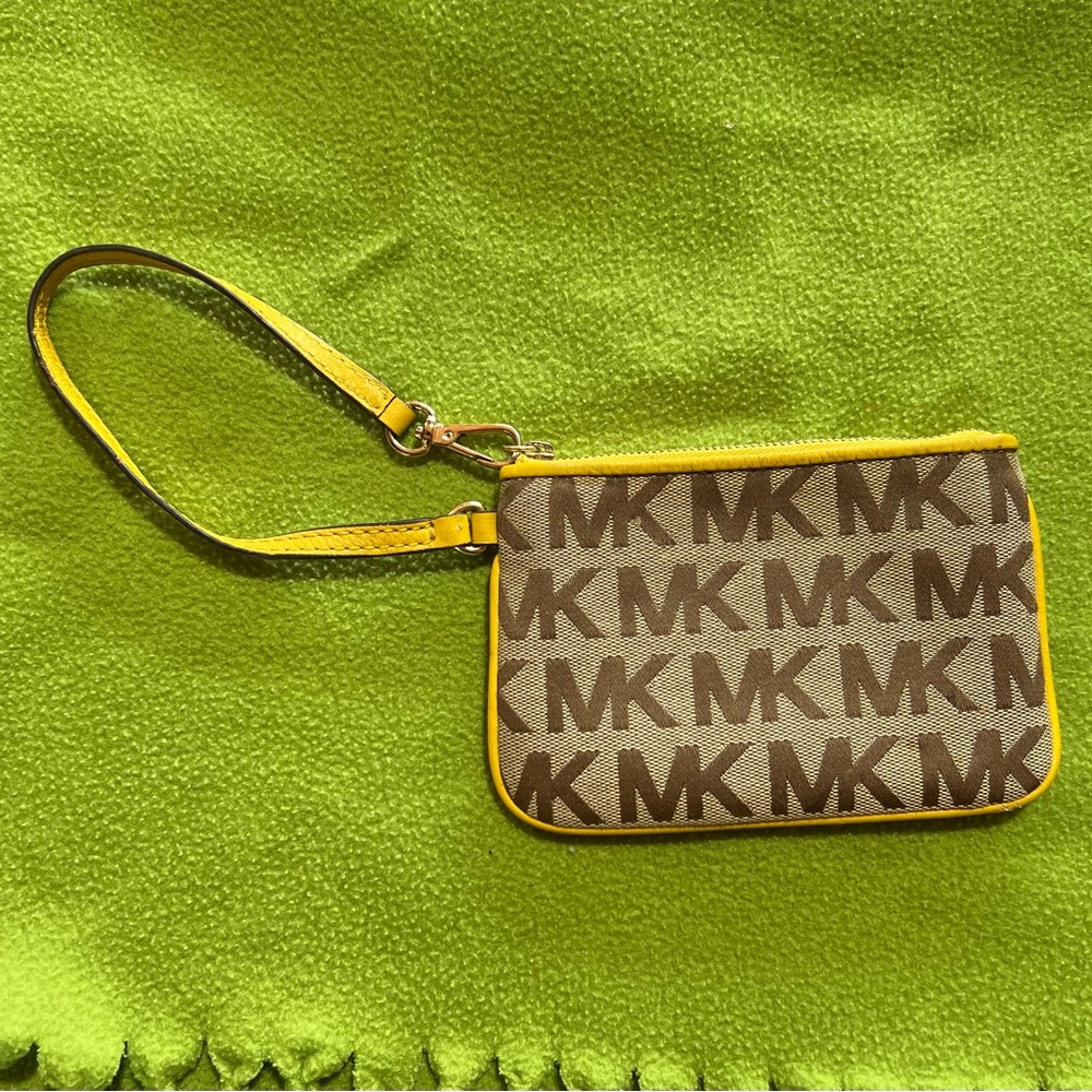 Michael Kors coin purse.